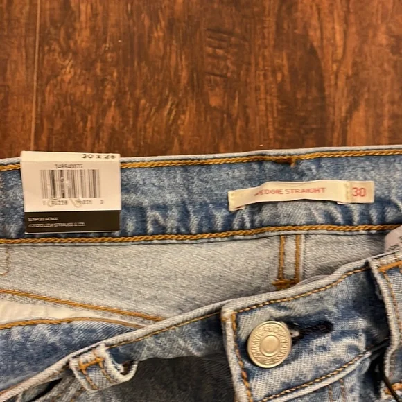 Levi’s Wedgie Straight Button Fly Size 30 x 26 - Picture 3 of 9